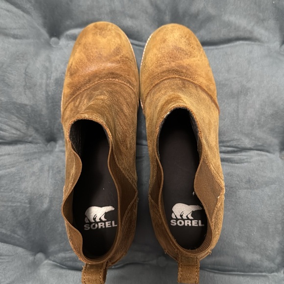 Sorel Cate Chelsea Boot - Picture 4 of 10